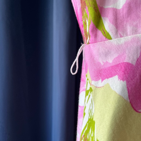 Flowered full skirted cotton dress by Logic.size 10. - Picture 8 of 8